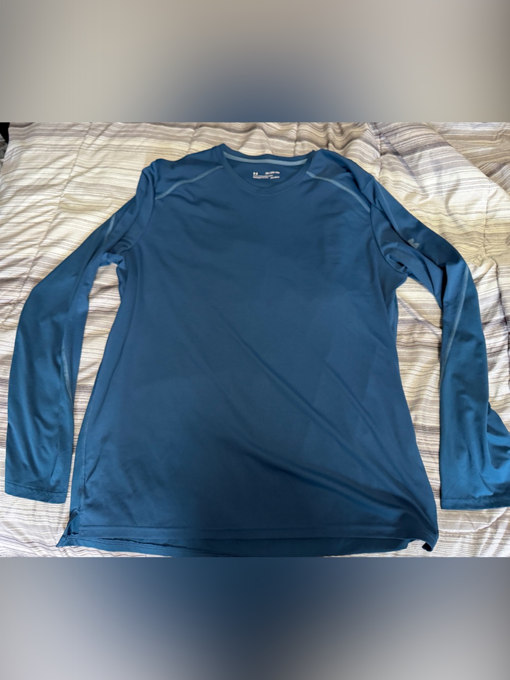 Under Armour Men's Long Sleeve Performance Shirt Blue